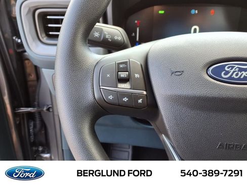 New 2025 Ford Maverick XL image 13