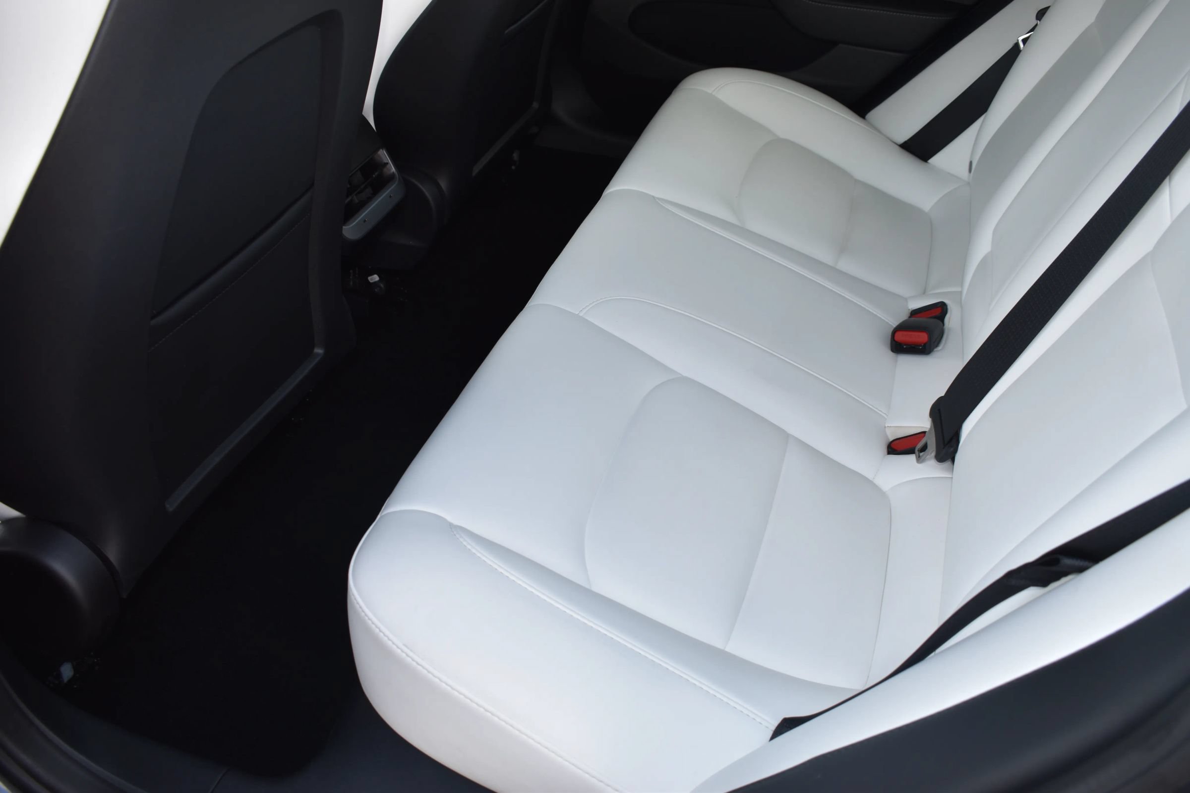 Used 2023 Tesla Model 3 Standard Range RWD image 11