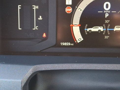 Used 2025 Toyota 4Runner SR5 image 19