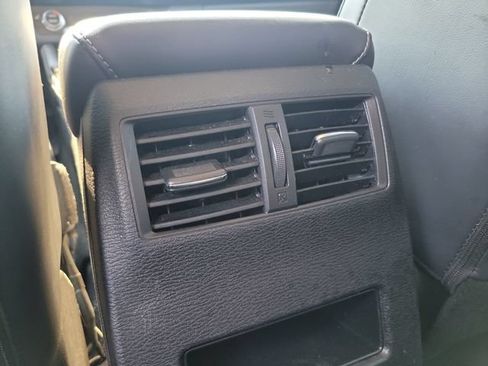 Used 2025 Mitsubishi Outlander SE AWD/4WD image 14