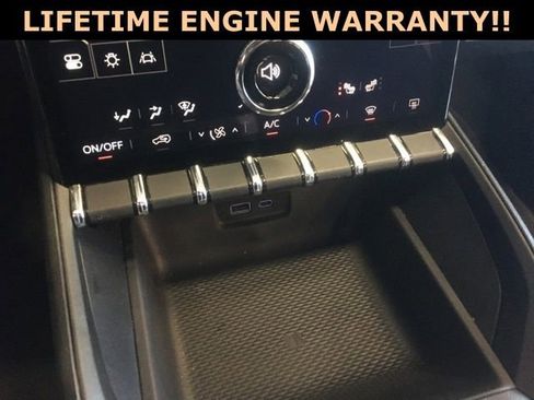 Used 2025 GMC Terrain Elevation image 19