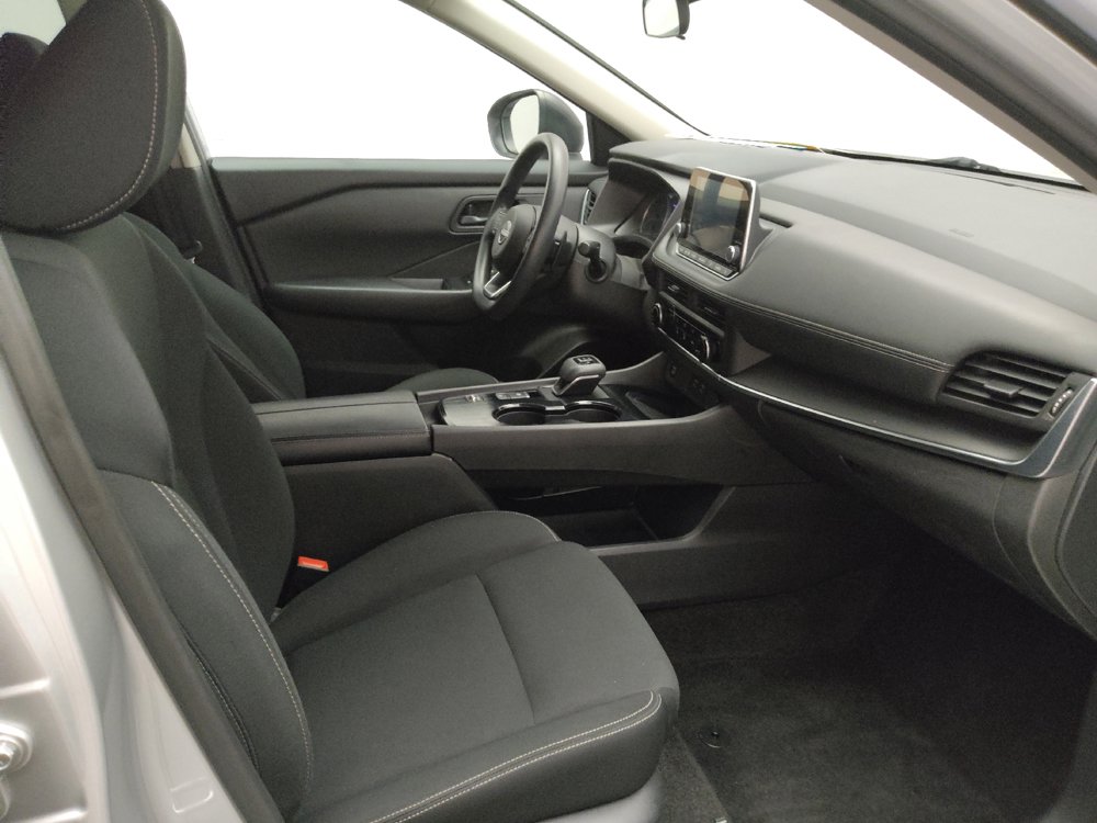 Used 2024 Nissan Rogue S FWD image 21