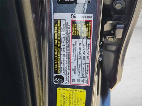 Certified 2018 Toyota Corolla LE FWD image 15