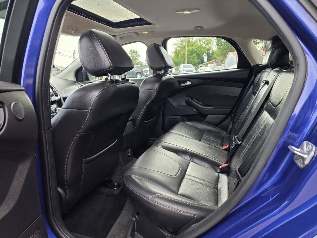 Used 2014 Ford Focus Titanium FWD image 34