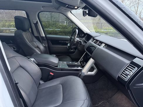 Used 2019 Land Rover Range Rover Long Wheelbase Supercharged image 14