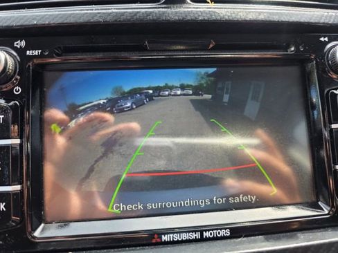 Used 2018 Mitsubishi Outlander Sport LE image 17