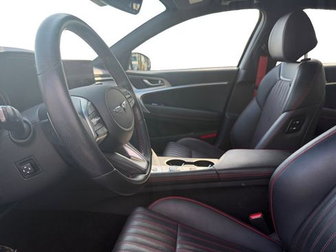 Used 2023 Genesis G70 2.0T w/ Sport Prestige Package image 9