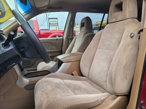Used 2004 Honda Pilot EX image 10
