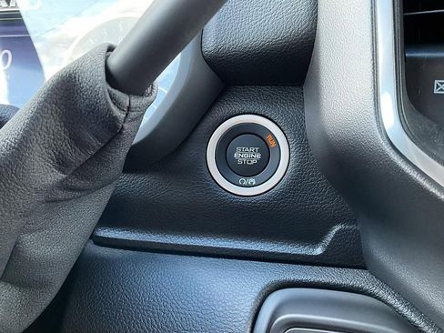 New 2026 RAM 3500 Big Horn AWD/4WD image 18