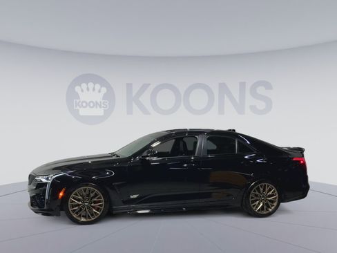 Used 2025 Cadillac CT4 V Blackwing w/ Driver Assist Package image 7