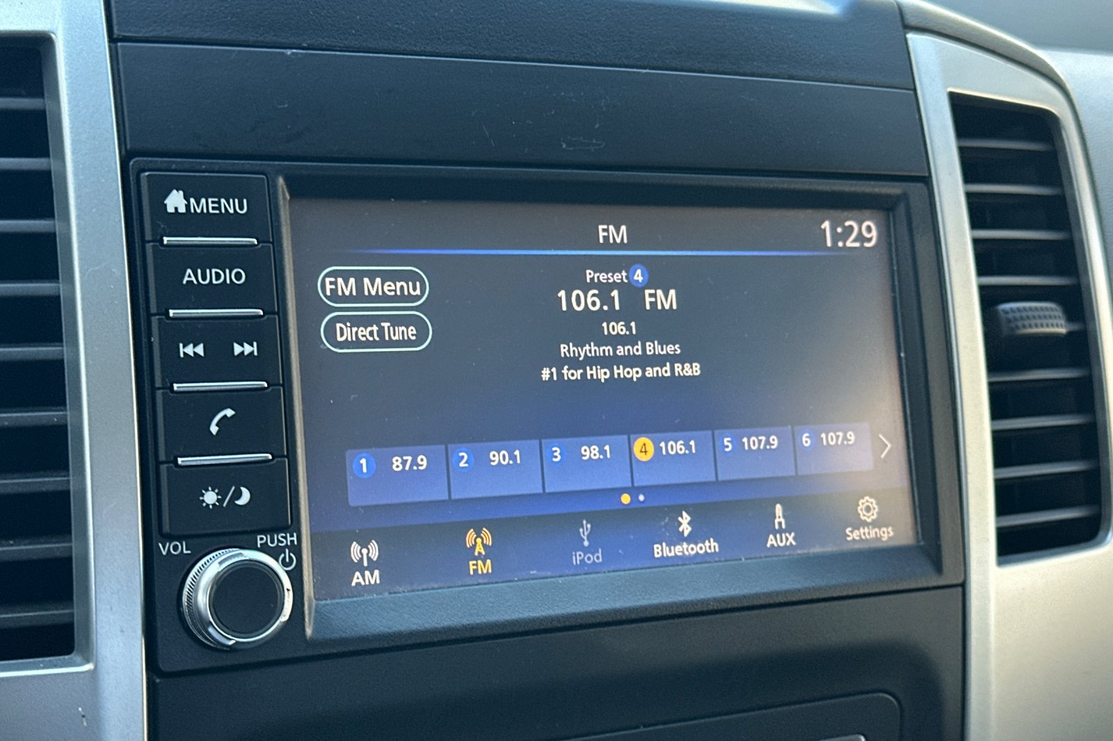 Used 2019 Nissan Frontier S RWD image 17