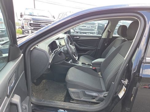 Used 2022 Volkswagen Jetta S image 9