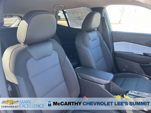New 2026 Chevrolet Trax LT w/ Driver Confidence Package image 28
