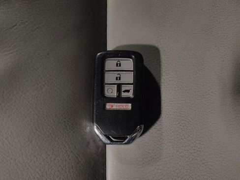 Used 2021 Honda Pilot EX-L image 32