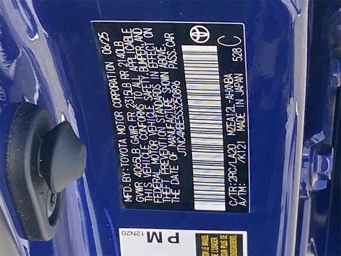 Certified 2025 Toyota Corolla XSE image 33