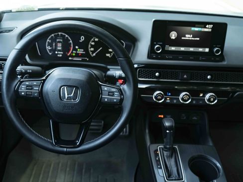 Used 2023 Honda Civic Sport image 19