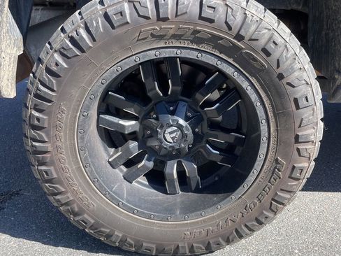 Used 2021 RAM 2500 Tradesman image 3