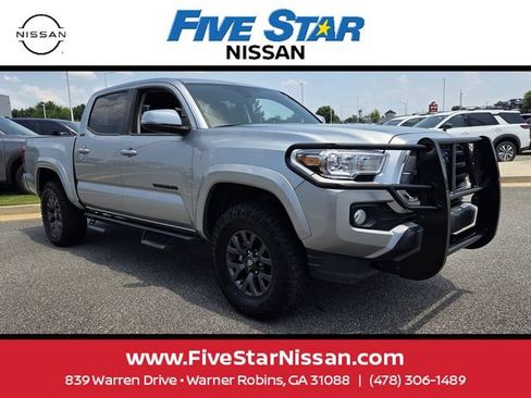 Used 2023 Toyota Tacoma SR5 w/ Technology Package AWD/4WD image 1