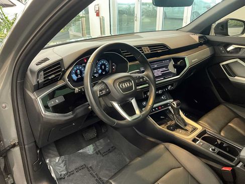 Used 2023 Audi Q3 2.0T Premium w/ Convenience Package AWD/4WD image 15
