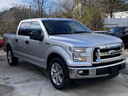 Used 2016 Ford F150 XLT image 8