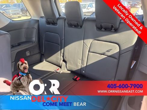 New 2025 Nissan Pathfinder SL w/ Lighting Package (N92) image 14