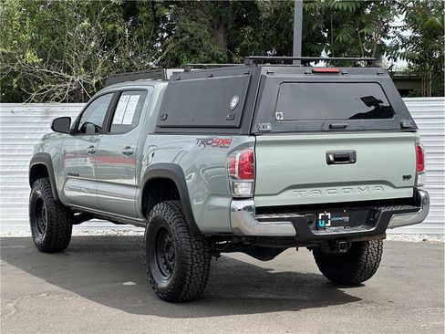 Used 2023 Toyota Tacoma TRD Off-Road AWD/4WD image 3