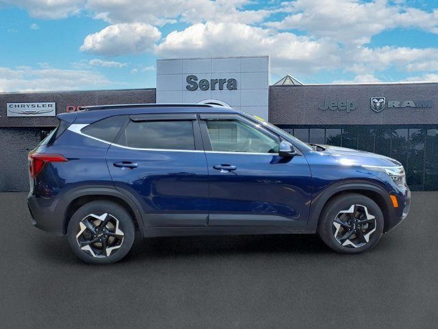 Used 2024 Kia Seltos EX AWD/4WD image 8