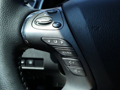 Used 2023 Nissan Murano SL image 12