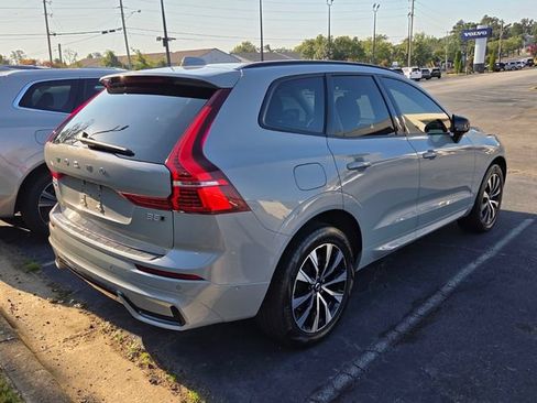 Used 2024 Volvo XC60 B5 Plus w/ Protection Package Premier AWD/4WD image 4