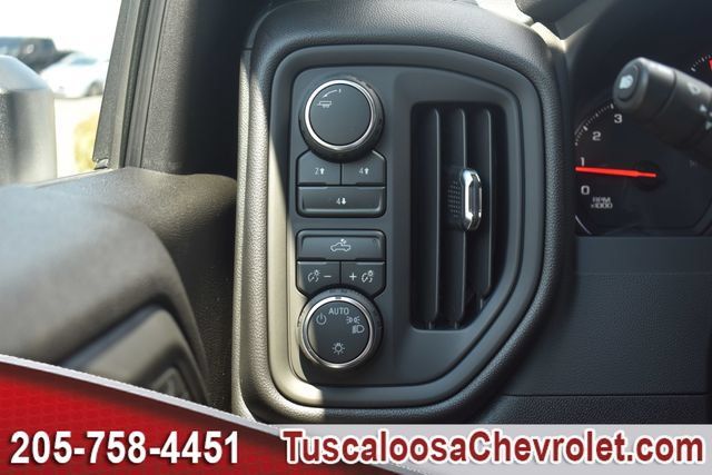 New 2026 Chevrolet Silverado 2500 Custom w/ Custom Convenience Package AWD/4WD image 28