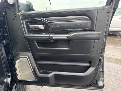 Used 2019 RAM 2500 Limited image 33