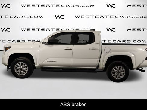 Used 2025 Toyota Tacoma SR5 RWD image 5