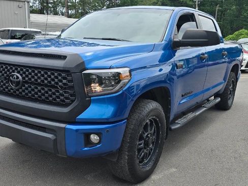 Used 2017 Toyota Tundra Limited w/ Limited Premium Package RWD image 1