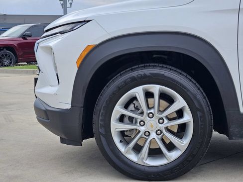 Used 2024 Chevrolet TrailBlazer LS w/ LS Confidence Package FWD image 12