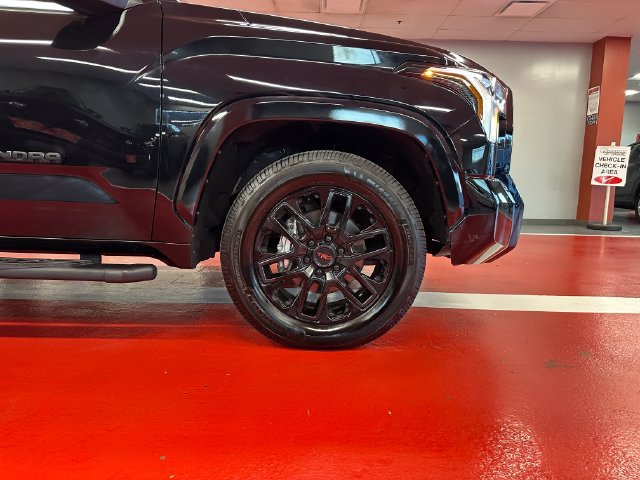 Used 2023 Toyota Tundra SR5 AWD/4WD image 31