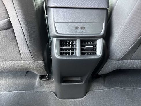 New 2026 Chevrolet Equinox LT AWD/4WD image 21