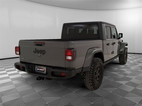 Used 2021 Jeep Gladiator Willys image 3