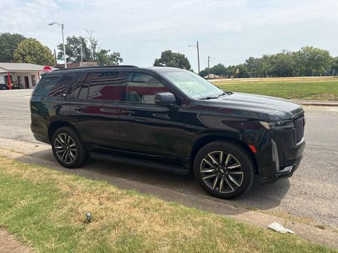 Used 2023 Cadillac Escalade Sport AWD/4WD image 8