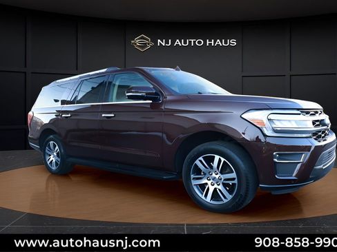 Used 2024 Ford Expedition Max Limited AWD/4WD image 1