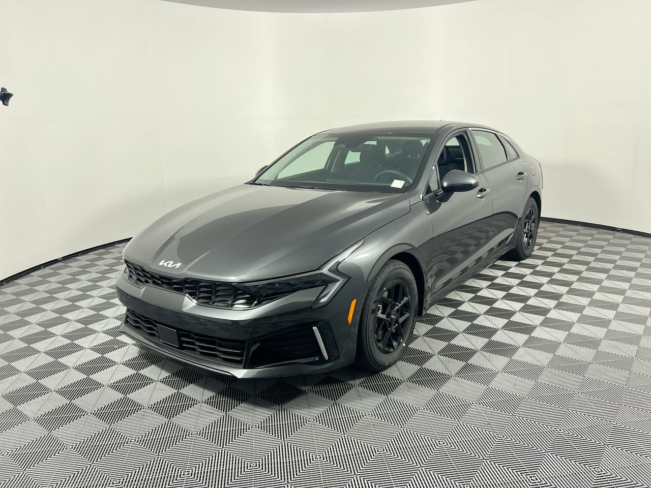 New 2026 Kia K5 LXS FWD image 8