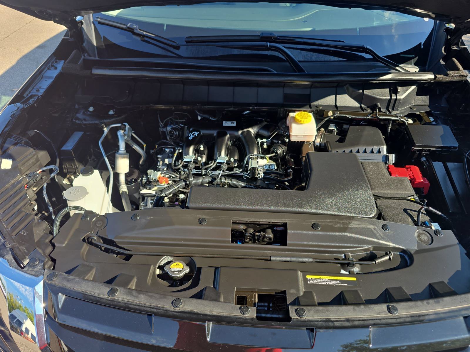 Used 2025 Nissan Pathfinder SL AWD/4WD image 31
