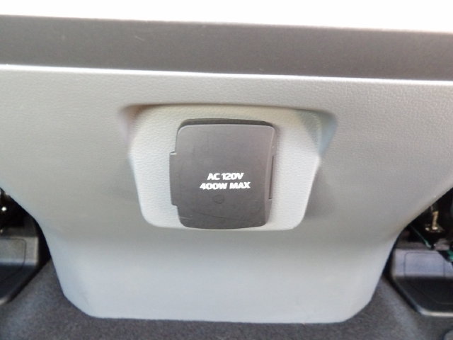 Used 2025 Ford F250 XLT w/ FX4 Off-Road Package AWD/4WD image 17