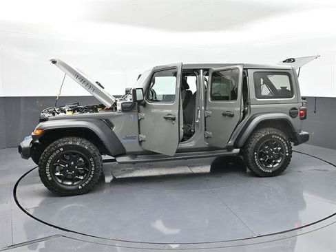 Used 2023 Jeep Wrangler Unlimited w/ Sun & Screen Package AWD/4WD image 48