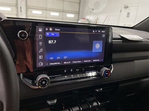 Used 2024 Chevrolet Colorado W/T image 22