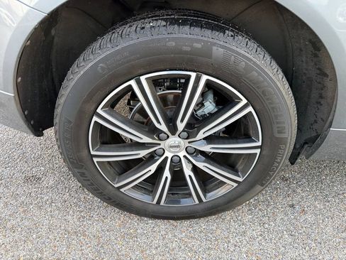 Used 2021 Volvo XC60 T5 Inscription w/ Protection Package Premier FWD image 13