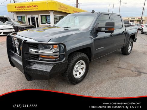 Used 2017 Chevrolet Silverado 1500 W/T w/ Special Service Package AWD/4WD image 1