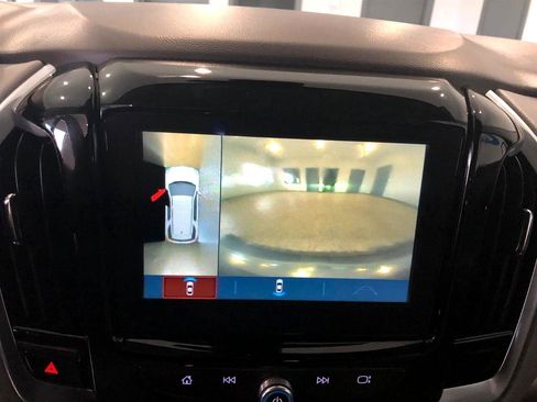 Used 2019 Chevrolet Traverse Premier image 20