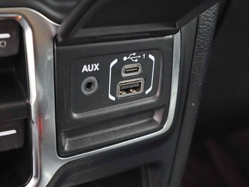 Used 2018 Jeep Wrangler Unlimited Sport S AWD/4WD image 30