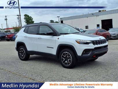 Used 2025 Jeep Compass Trailhawk w/ Trailhawk Elite Group