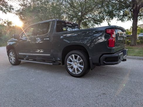 New 2026 Chevrolet Silverado 1500 High Country w/ High Country Premium Package AWD/4WD image 6